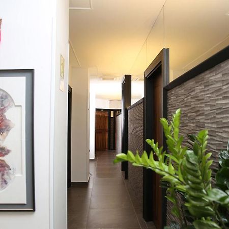 Boutique Hotel Piazza Carita Napoli Ngoại thất bức ảnh