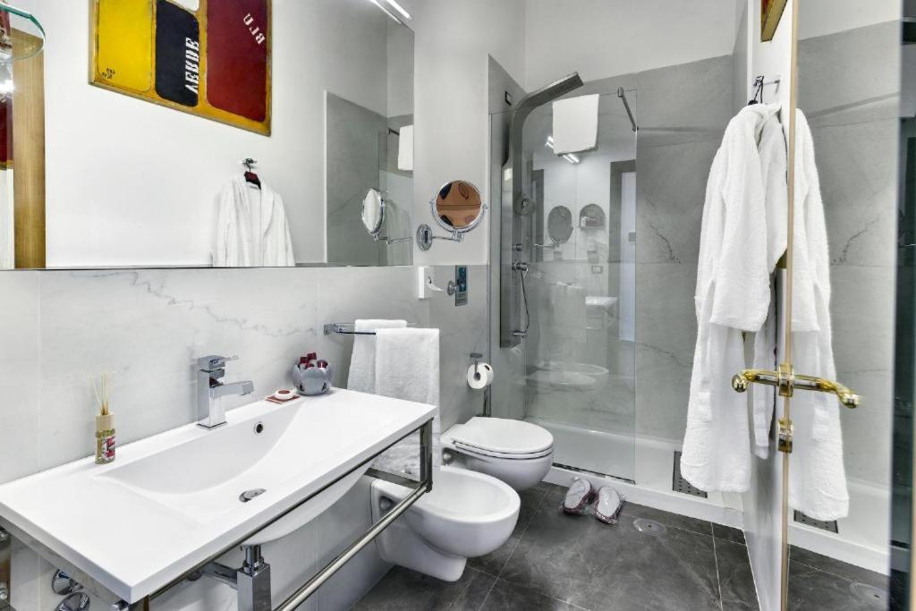Boutique Hotel Piazza Carita Napoli Ngoại thất bức ảnh