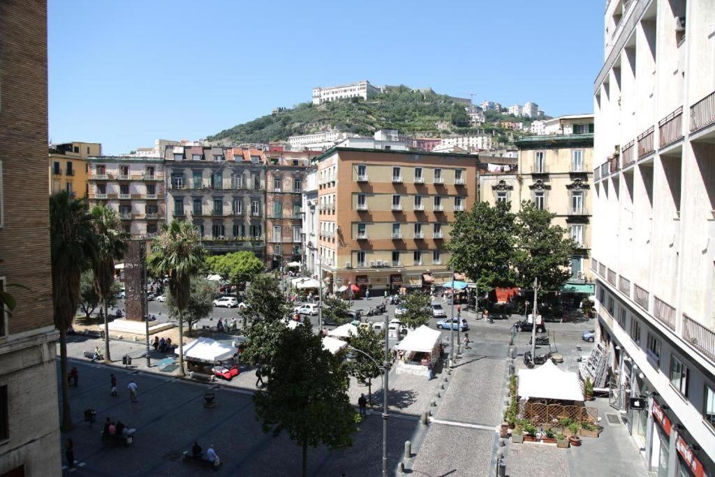 Boutique Hotel Piazza Carita Napoli Ngoại thất bức ảnh