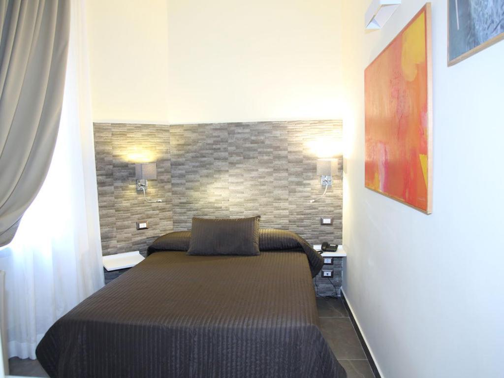 Boutique Hotel Piazza Carita Napoli Ngoại thất bức ảnh